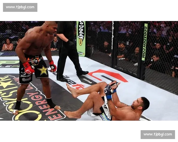 恩里克科尔对决播求的硬派泰拳巅峰之战全景解析技术力量与意志碰撞 恩里克科尔对决播求的硬派泰拳巅峰之战全景解析技术力量与意志碰撞