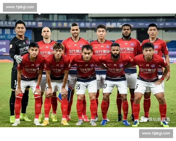 大连迎战恒大巅峰对决中超焦点之夜谁能笑到最后书写新篇章荣耀之