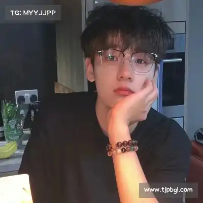 翟依元
